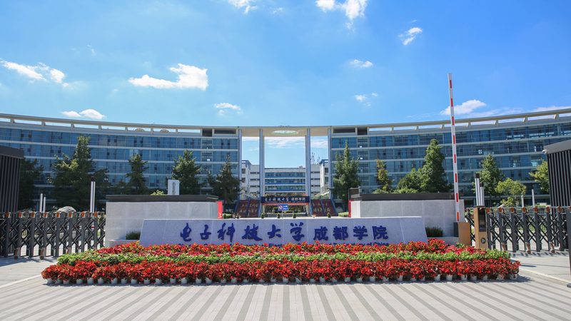 MLCC电容2025年价格趋势与选购要点解析