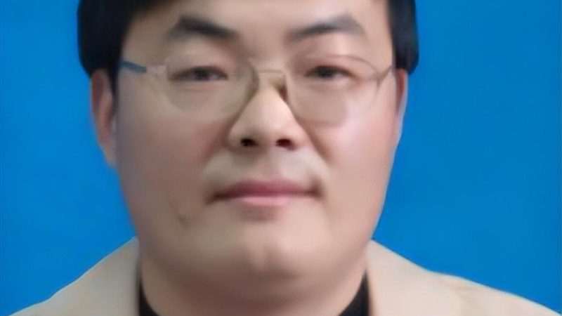 电子加工材质选择：揭秘影响性能的关键因素